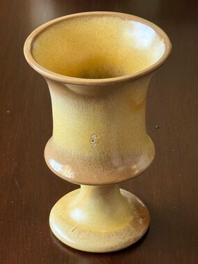 Vintage✨ Frankoma Golden Yellow Terracotta Rim with Beige Center Vase